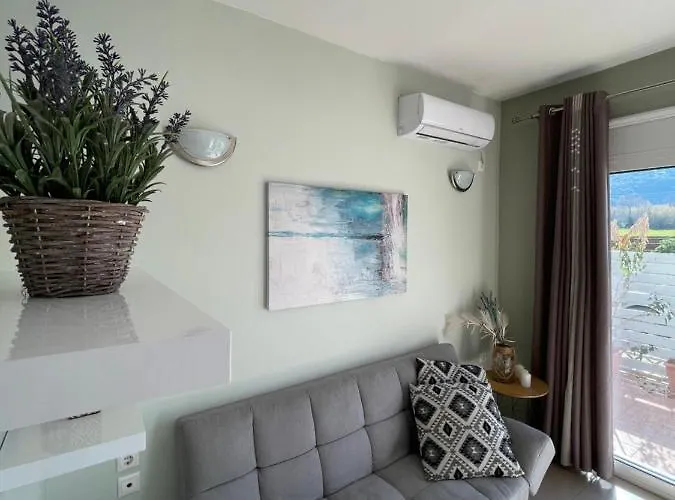 Prázdninový dům Aggeliki's Hideaway